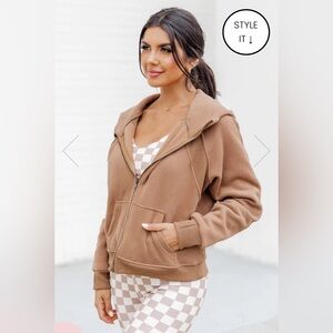 Pink Lily MAKING IT LOOK EASY BROWN RIBBED SHOULDER FULL ZIP PULLOVER